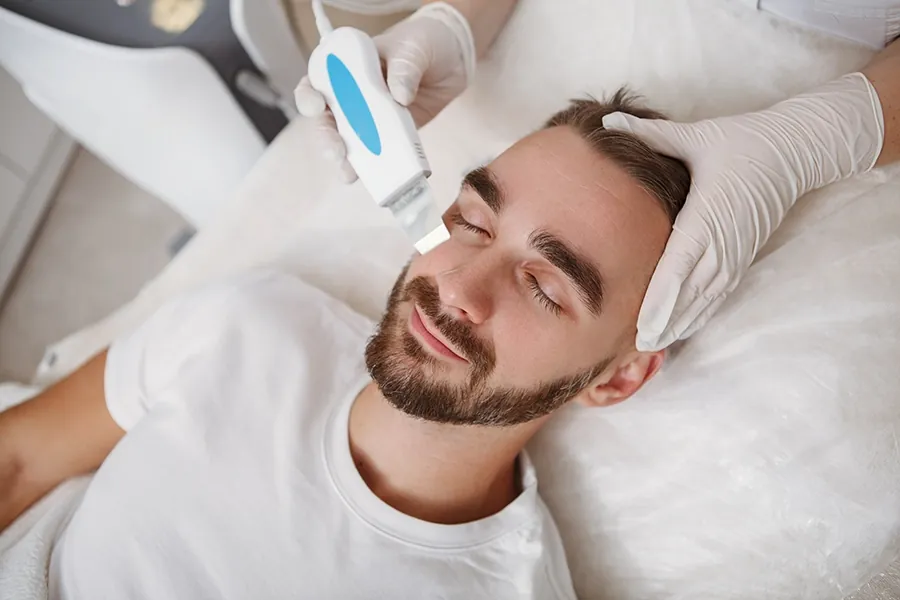 HydraFacial for Men | Facial Cleansing in Qatar