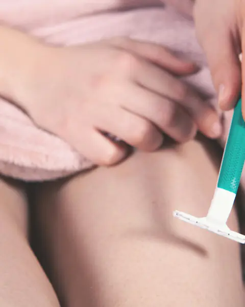 جهاز سينوشور إيليت آي كيو imagery, dermatology-linked technology visuals at Almahmoud Medical Group in Qatar (3)