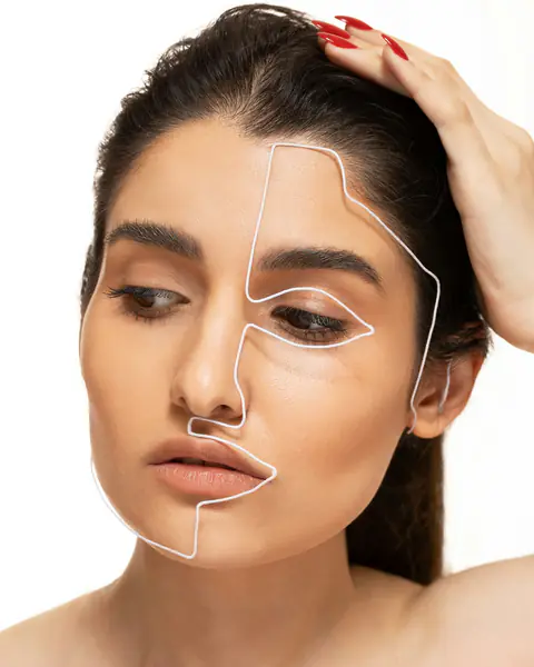 فوتونا فور دي imagery, dermatology-linked technology visuals at Almahmoud Medical Group in Qatar (1)