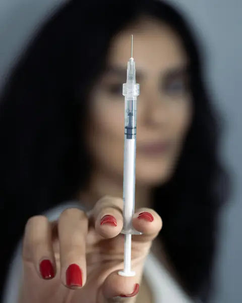 إبرة ميموار imagery, dermatology-linked technology visuals at Almahmoud Medical Group in Qatar (3)