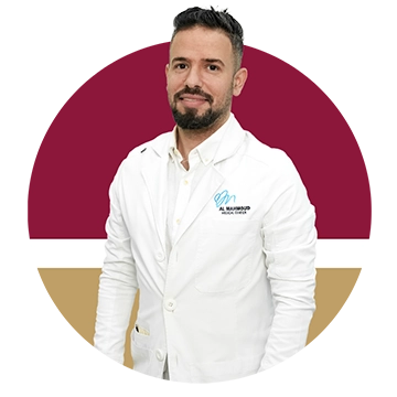 د. مرشد كرم أخصائي الأمراض الجلدية والتجميل في مركز المحمود الطبي التابع لمجموعة المحمود الطبية في قطر.