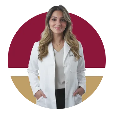 د. رنين الراوي أخصائية الأمراض الجلدية والتجميل في مركز المحمود الطبي التابع لمجموعة المحمود الطبية.