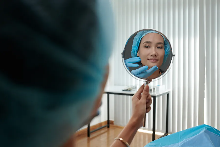 متى تسألين طبيب التجميل؟ خمس حالات تستدعي الاستشارة